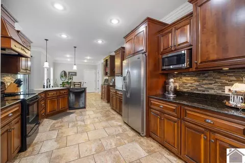 583 Squire Rd, Murray, KY 42071 photo 8
