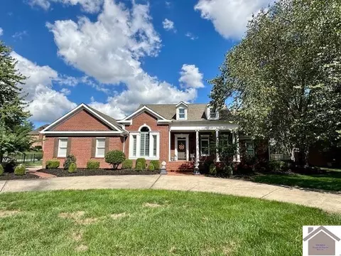 1406 Garland Ct, Murray, KY 42071