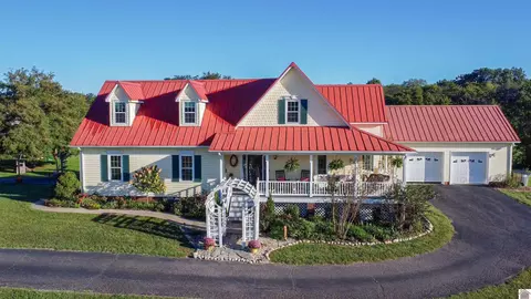 3200 Old Salem Rd, Murray, KY 42071