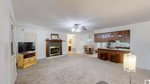 2179 Douglas Rd, Murray, KY 42071 photo 5