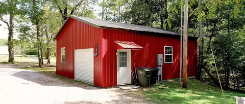 2179 Douglas Rd, Murray, KY 42071 photo 2