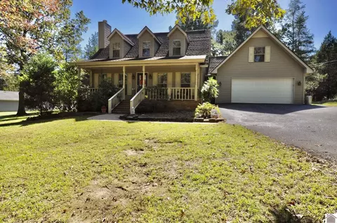 174 Crestwood Dr, Gilbertsville, KY 42044