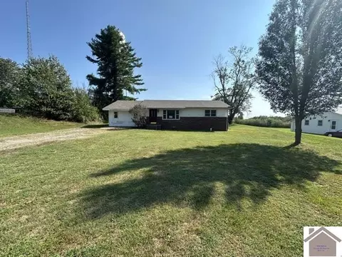 655 State Route 80, Arlington, KY 42021