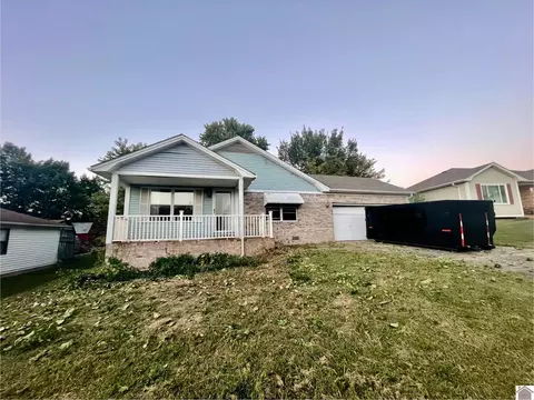 250 Hillington Dr, Paducah, KY 42001
