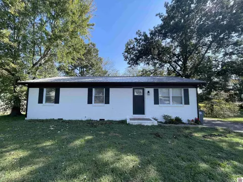 1711 Ridgewood Dr, Murray, KY 42071