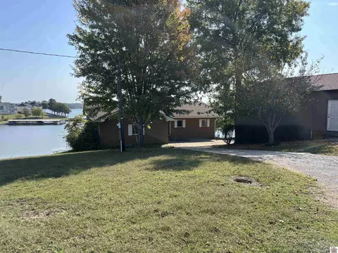 299 Tarryon Too Dr, Kuttawa, KY 42055
