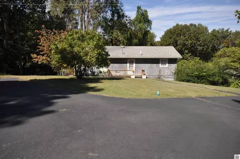 628 Jennings Rd, Grand Rivers, KY 42045