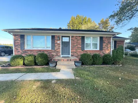 2970 Fisher Rd, West Paducah, KY 42086
