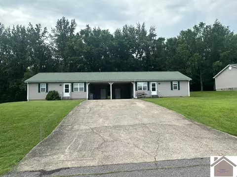 523525527 Pine St, Eddyville, KY 42038
