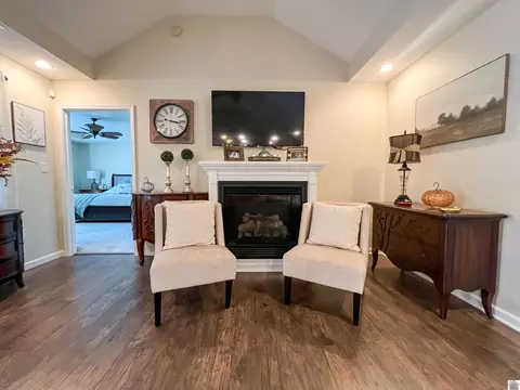 2757 Legends Dr, Paducah, KY 42001 photo 5