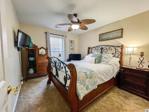 2757 Legends Dr, Paducah, KY 42001 photo 18