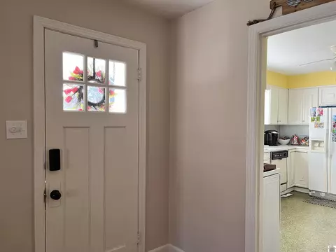 307 E 14th St, Benton, KY 42025 photo 9