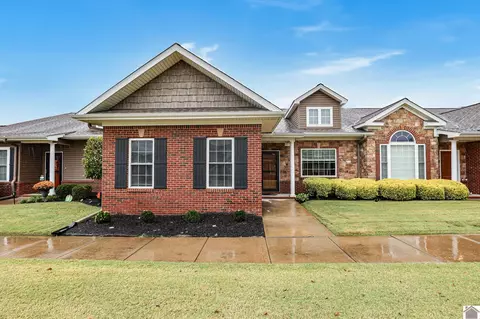 3273 Mallard Cir, Paducah, KY 42001