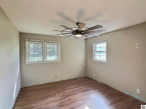 624 Main St, Hazel, KY 42049 photo 6