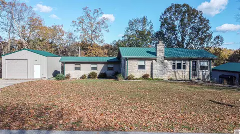 231 Captain Ln, Gilbertsville, KY 42044