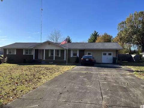 4015 Dogwood Ln, Paducah, KY 42003