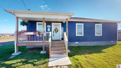 214 9th, Mayfield, KY 42066