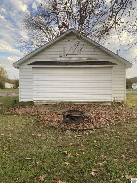 2045 Sperry Ln, Melber, KY 42069 photo 9