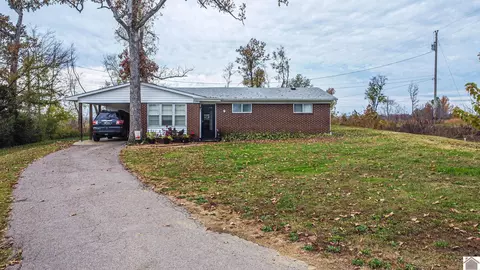149 Sherwood, Mayfield, KY 42066