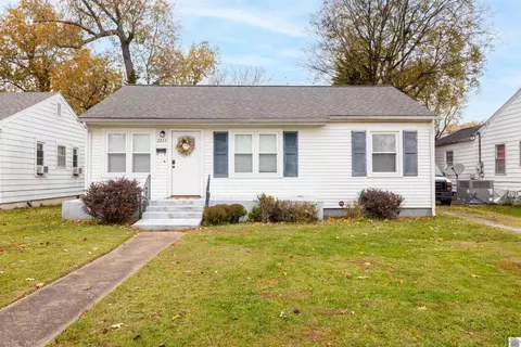 2211 Madison St, Paducah, KY 42001
