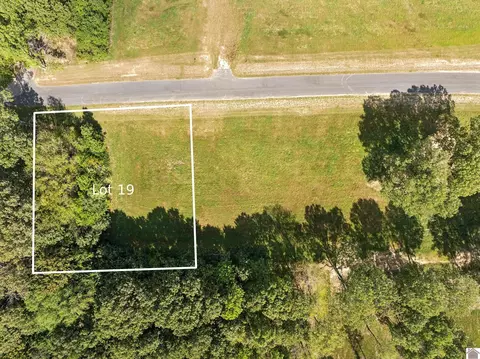 150 Union Dr, Mayfield, KY 42066