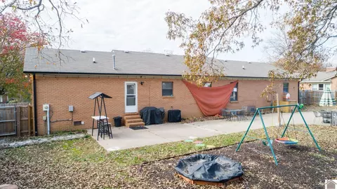 1570 Mockingbird Dr, Murray, KY 42071 photo 31