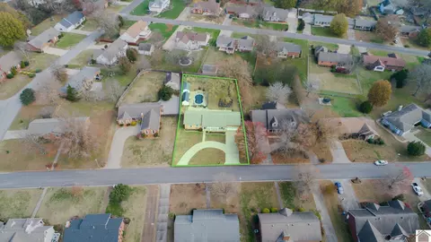 1570 Mockingbird Dr, Murray, KY 42071 photo 34