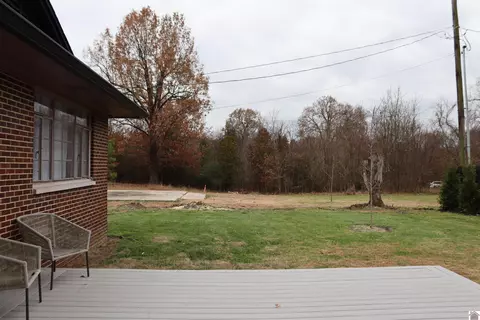 207 W 14th St, Benton, KY 42025 photo 33