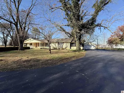 5211 N Us Hwy 641, Fredonia, KY 42411