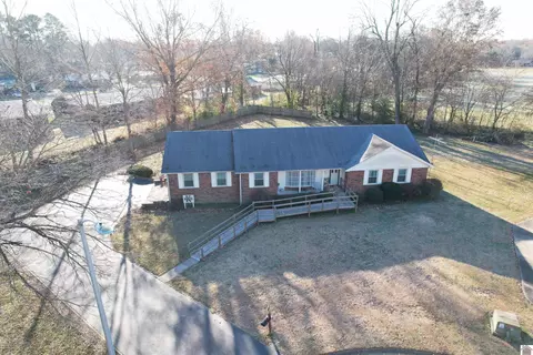 106 Harper Dr, Benton, KY 42025