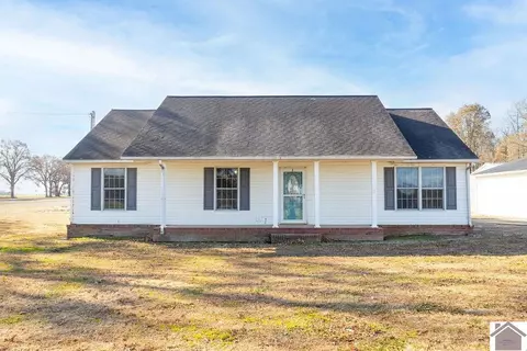 103 Ogden Landing Rd, Kevil, KY 42053