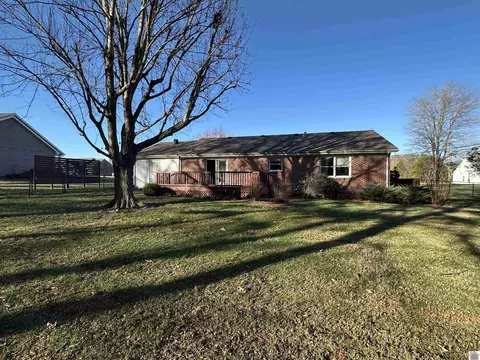 171 King Dr, Murray, KY 42071 photo 2