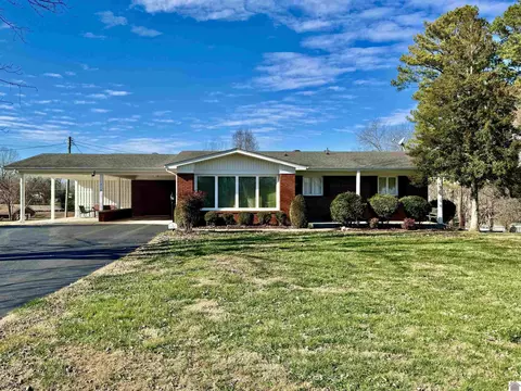 1310 Shelby Mccallum Dr, Benton, KY 42025