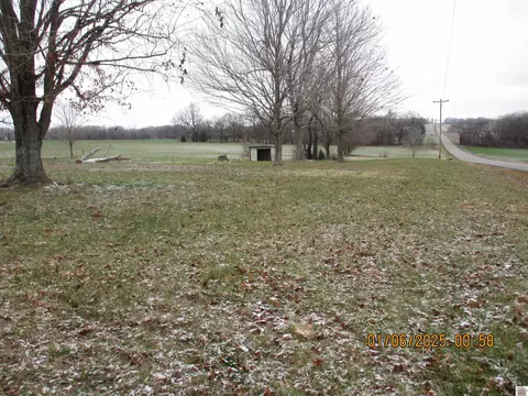 Cravens Road, Princeton, KY 42445