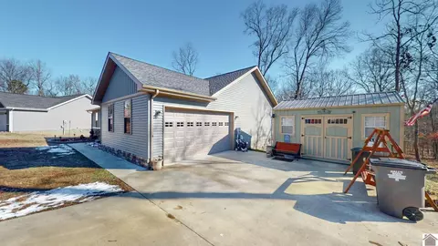 284 Oakcrest Dr, Murray, KY 42071 photo 32