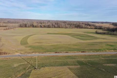 Kingston Road, Water Valley, KY 42085