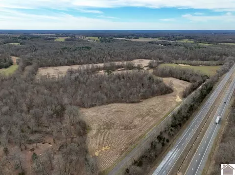 000 Waid Rd, Benton, KY 42025