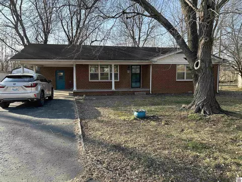 Valley Road, Benton, KY 42025