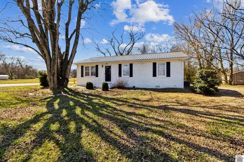 218 Allensville St, Elkton, KY 42220