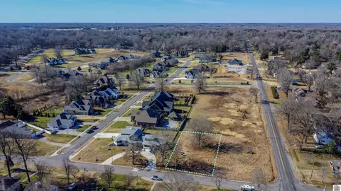 Westwood, Paducah, KY 42001