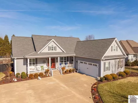 2246 Hal Dr, Murray, KY 42071 photo 1
