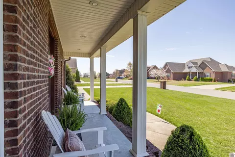 125 Legacy Ln, Murray, KY 42071 photo 4