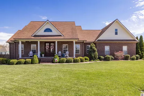 125 Legacy Ln, Murray, KY 42071