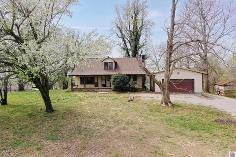 88 Travis Rd, Princeton, KY 42445