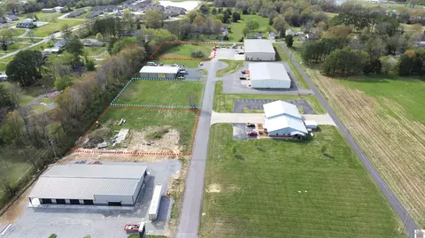 5230 Enterprise Dr, Paducah, KY 42001