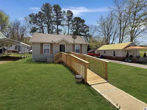 826 Maple, Mayfield, KY 42066 photo 13