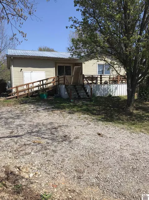 176 Zion Cemetery Rd, Salem, KY 42078
