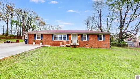 218 Japonica Dr, Paducah, KY 42003