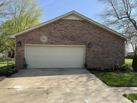 811 S 9th St, Murray, KY 42071 photo 32