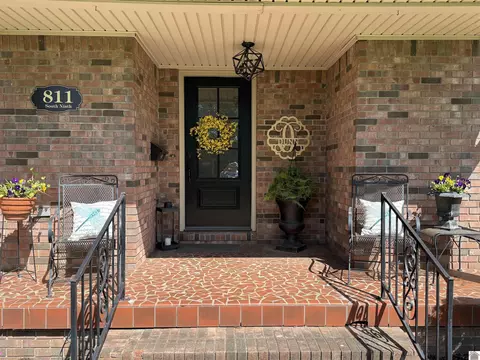 811 S 9th St, Murray, KY 42071 photo 3